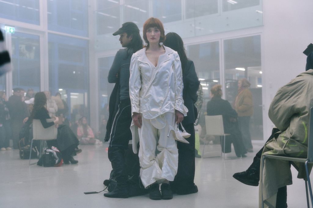 Live Performance: Doing Fashion Graduates 2026 Fashion Design HGK Basel FHNW