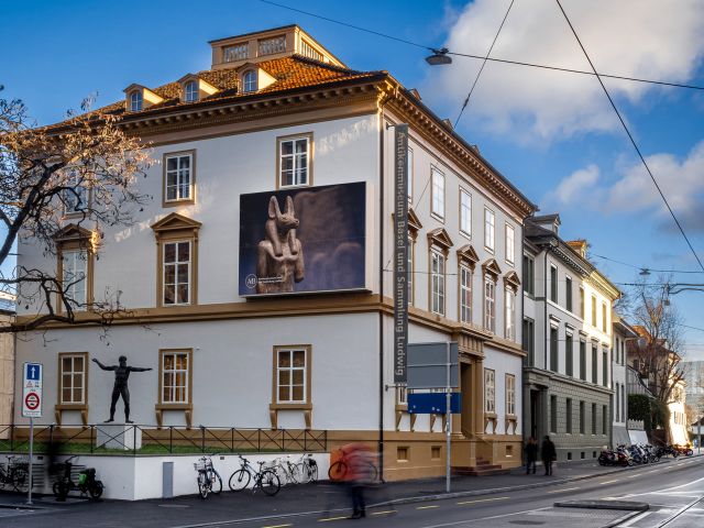 Aussenaufnahme Antikenmuseum Basel und Sammlung Ludwig